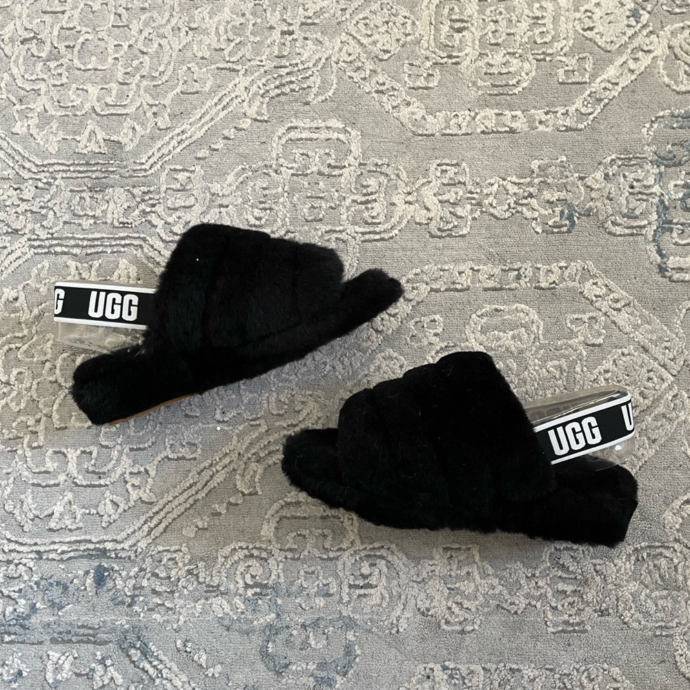 UGG womens fluff yeah slide sheepskin black slippers size 7